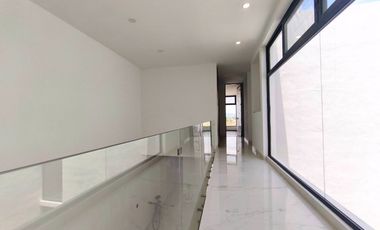 VENTA DE CASA AL NORTE CERRADA FORTEZZA NUEVA