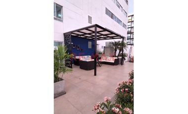 Alquiler De Elegante Departamento Amoblado En San Isidro