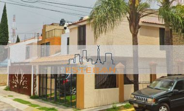 CASA EN REMATE VILLAS PERISUR ZAPOPAN JALISCO