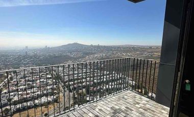 🚩  Rento departamento  AMUEBLADO en la torre Lumier en piso 32 ,León  Gto.

Renta 💲$45,000 c/mtto

Sala
Comedor
2 recamara la principal con  baño completo y vestidor
Terraza
2 cajon de estacionamiento 
🪇
Amenidades:
Recepcion 
Hay gimnasio completo 
Spa con jacuzzis
2 cajones de estacionamiento 
Restaurante 
Rooftop
Alberca

Ubicada   al norte de León Gto,  con ubicación  exclusiva  y vistas panorámicas  de lujo,  cerca  de plaza  mayor y en la zona  dorada  de León Gto