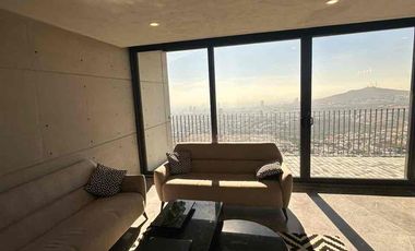 🚩  Rento departamento  AMUEBLADO en la torre Lumier en piso 32 ,León  Gto.

Renta 💲$45,000 c/mtto

Sala
Comedor
2 recamara la principal con  baño completo y vestidor
Terraza
2 cajon de estacionamiento 
🪇
Amenidades:
Recepcion 
Hay gimnasio completo 
Spa con jacuzzis
2 cajones de estacionamiento 
Restaurante 
Rooftop
Alberca

Ubicada   al norte de León Gto,  con ubicación  exclusiva  y vistas panorámicas  de lujo,  cerca  de plaza  mayor y en la zona  dorada  de León Gto