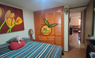 BONITA CASA DUPLEX PLANTA ALTA EXCELENTE UBICACIÓN ZONA VALDEPEÑAS, ZAPOPAN