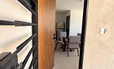 🚩RENTO Departamento   AMUEBLADO en Cluster privado, Veñedos II Carmenere 226, amueblado

Renta  $7800  con mtto 

Sala, cocina y comedor 
2 recamara  con closets 
Área  de lavado 
1 balo completo  con cancel 
Lavadora  y secadora 

Incluye:
- agua (tope $250 x mes)
- ⁠Luz (tope $250 x bimestre)
- ⁠Internet 
- ⁠mantenimiento 
- ⁠acceso controlado (app ADV Residencial)

1 depósito en garantía

El perfil que buscamos

- no extranjeros
- ⁠de preferencia pareja sin hijos (deseable)
- ⁠personas solteras
- ⁠no estudiantes
- sin mascotas (deseable)