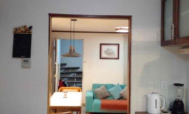 Departamento  en renta, Amueblado, 
HEROES DE  LEON AL SUR  cluster  oaxaca 

Renta  $6,500 con mtto 

- segundo piso
- 2 recamaras con closet
- 1 baño
- cocina integral 
- sala - comedor
- área de lavado CON LAVADORA
- cajón de estacionamiento
-A  5 minutos  plaza  Altacia

Escuelas, hospitales de renombre, centros comerciales  super ubicación ¡

Ideal  para   ejecutivos d e puerto interior  o estudiantes   del IPN 


🚨  disponible inmediato