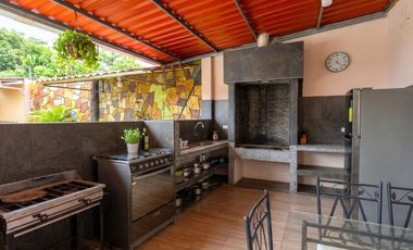 Venta Quinta con piscina, terreno 600 m² CALICHANA