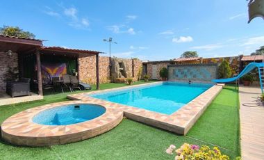 Venta Quinta con piscina, terreno 600 m² CALICHANA