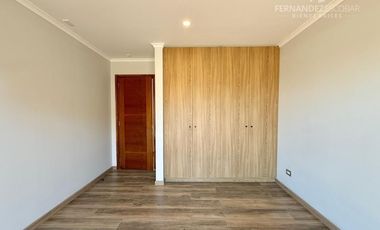 RINCONADA - VENDE CASA 3D 3B COND LA HACIENDA