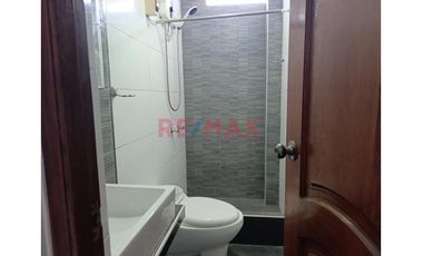 Alquilo Mini Departamento En Pleno Centro De Trujillo, 4To Piso Sin Ascensor, Area 50M2, Precio S/. 1,300 Soles
