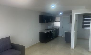 CASA CON TERRENO EXCEDENTE, FRACCIONAMIENTO BELCANTO