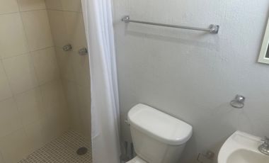 CASA CON TERRENO EXCEDENTE, FRACCIONAMIENTO BELCANTO