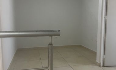 CASA CON TERRENO EXCEDENTE, FRACCIONAMIENTO BELCANTO