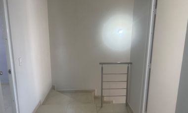 CASA CON TERRENO EXCEDENTE, FRACCIONAMIENTO BELCANTO