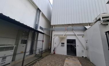 PLANTA DE PRODUCCUION Y ALMACENAMIENTO CALLE 80 LA FLORIDA