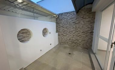 Casa de dos niveles para Arriendo Ipanema