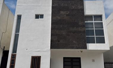 Casa Semi Amueblada en Renta en Bello Amanecer, Guadalupe