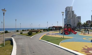 A la venta departamento piso 11 Edificio Montebianco Iquique