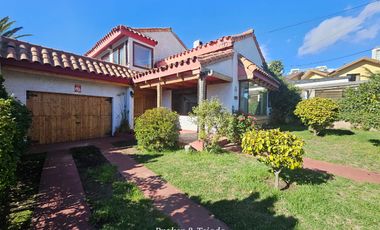 BROKER JARDIN 4D-3B-PISCINA- PATIO - 2 ESTAC- SOLEADA