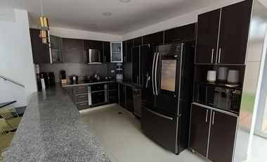 CASA EN VENTA CAJICA CONJUNTO CERRADO