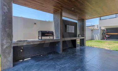casa en VENTA o Renta el Molino club de golf