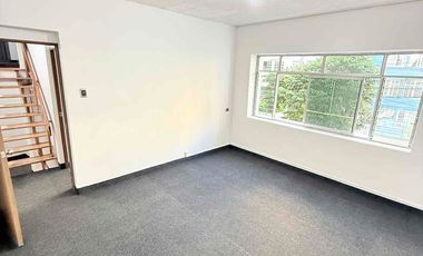 Alquilo Casa de 450m2 en Miraflores