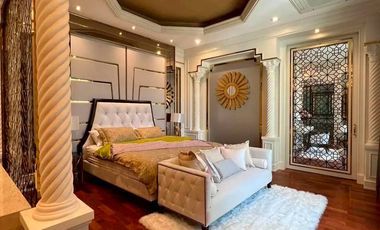 ขายและเช่า ฤหาสน์หรู The Grand Pinklao อยู่บนถนน บรมราชชนนี