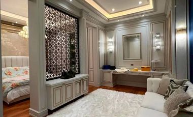 ขายและเช่า ฤหาสน์หรู The Grand Pinklao อยู่บนถนน บรมราชชนนี