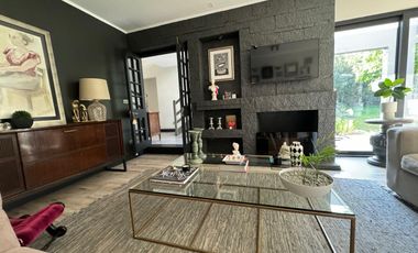 Exclusiva Casa Ubicada En Miraflores De Colina