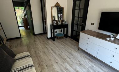 Exclusiva Casa Ubicada En Miraflores De Colina