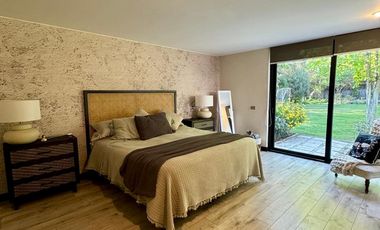 Exclusiva Casa Ubicada En Miraflores De Colina