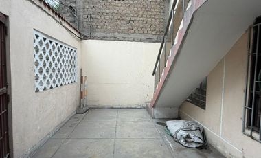 VENTA DE TERRENO EN AV. PRÓCERES DE LA INDEPENDENCIA - SJL