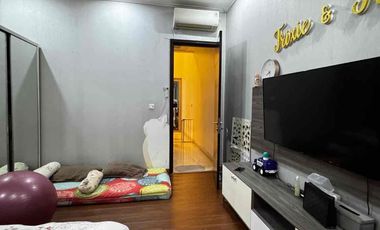 Rumah Golf Island PIK 10x20 , Semi Furnished