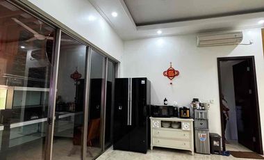 Rumah Golf Island PIK 10x20 , Semi Furnished