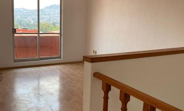 Casa en Renta en Los Alamos, Naucalpan. Caseta de vigilancia 24/7