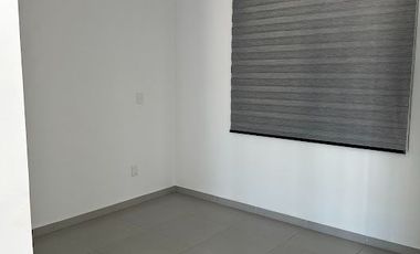 Departamento en renta en Capitalla excelente ubicación y comodidad