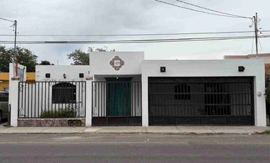 CASA EN RENTA COL.SAN BENITO IDEAL PARA OFICINA O ESTANCIA PARA ADULTOS