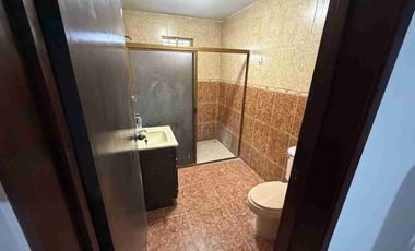 CASA EN RENTA COL.SAN BENITO IDEAL PARA OFICINA O ESTANCIA PARA ADULTOS