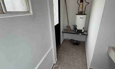 CASA EN RENTA COL.SAN BENITO IDEAL PARA OFICINA O ESTANCIA PARA ADULTOS