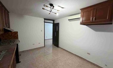 CASA EN RENTA COL.SAN BENITO IDEAL PARA OFICINA O ESTANCIA PARA ADULTOS
