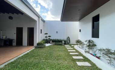 HOUSE FOR SALE Valenzuela 5 Bedroom Fully Furnished House For Sale