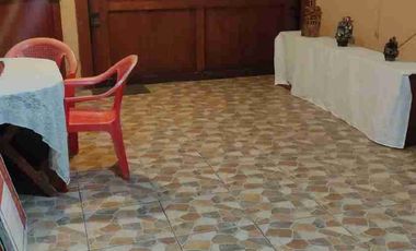 Vendo Dpto tipo casita , Urb .Palomino