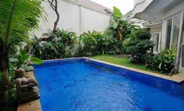 Sewa Rumah Garasi 2 Mobil