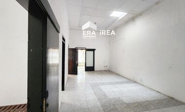 RUMAH DIJUAL DI SOLO DEKAT STASIUN SOLO BALAPAN, TERMINAL TIRTONADI DAN PASAR NUSUKAN
