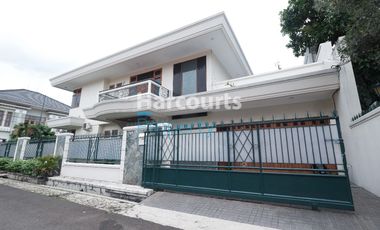 Disewakan Rumah Bagus dan Terawat Lokasi Strategis Area Cipete