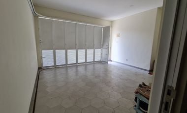 Rumah mewah daerah elite bandung, sukajadi, dekat mall PVJ dan Rumah Sakit cocok untuk kantor dan rumah tinggal