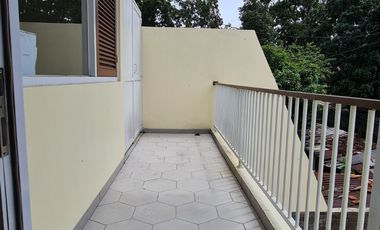 Rumah mewah daerah elite bandung, sukajadi, dekat mall PVJ dan Rumah Sakit cocok untuk kantor dan rumah tinggal