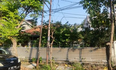 Dijual Rumah Murah dan Strategis di Jalan Utama Luas 353m2 di Jl.Kesehatan Jakarta Pusat