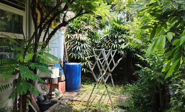 Dijual Rumah Murah dan Strategis di Jalan Utama Luas 353m2 di Jl.Kesehatan Jakarta Pusat