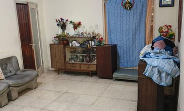 Dijual Rumah Murah dan Strategis di Jalan Utama Luas 353m2 di Jl.Kesehatan Jakarta Pusat