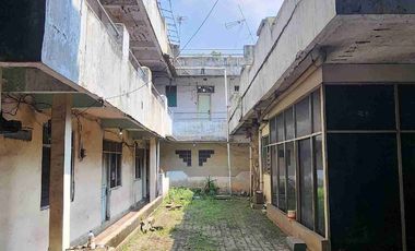 Dijual Gudang Strategis di Jalan Raya Narogong
