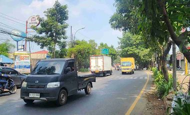 Dijual Gudang Strategis di Jalan Raya Narogong